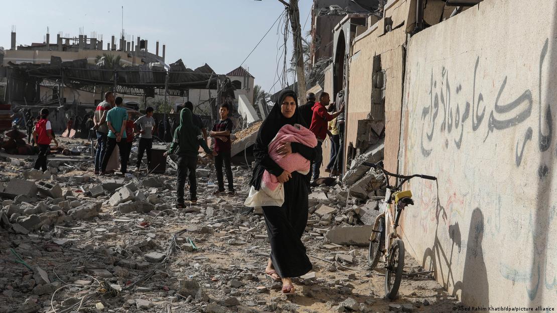 Houses destroyed in airstrikes in Rafah (on Sunday): Last Hamas-dominated town in the Gaza Strip