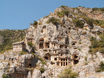 Felsengräber in Myra; Foto: wikipedia.de