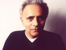 Hanif Kureishi; Foto: Jörg Steinmetz/Fischer-Verlag