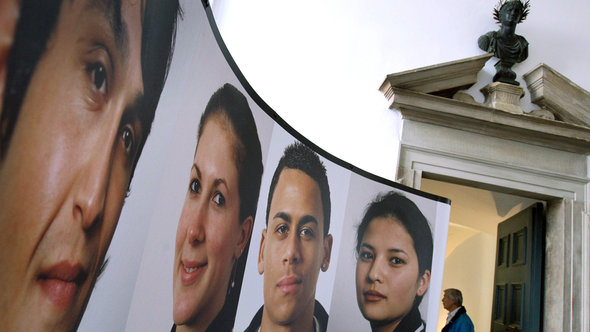 Ausstellung zu Migration in Ausgburg, 2008; Foto: dpa