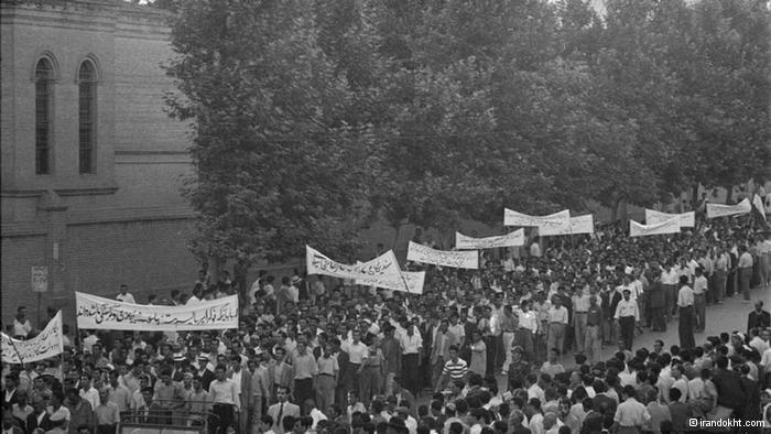 Organisiertes Chaos in Teheran; Foto: irandokht.com