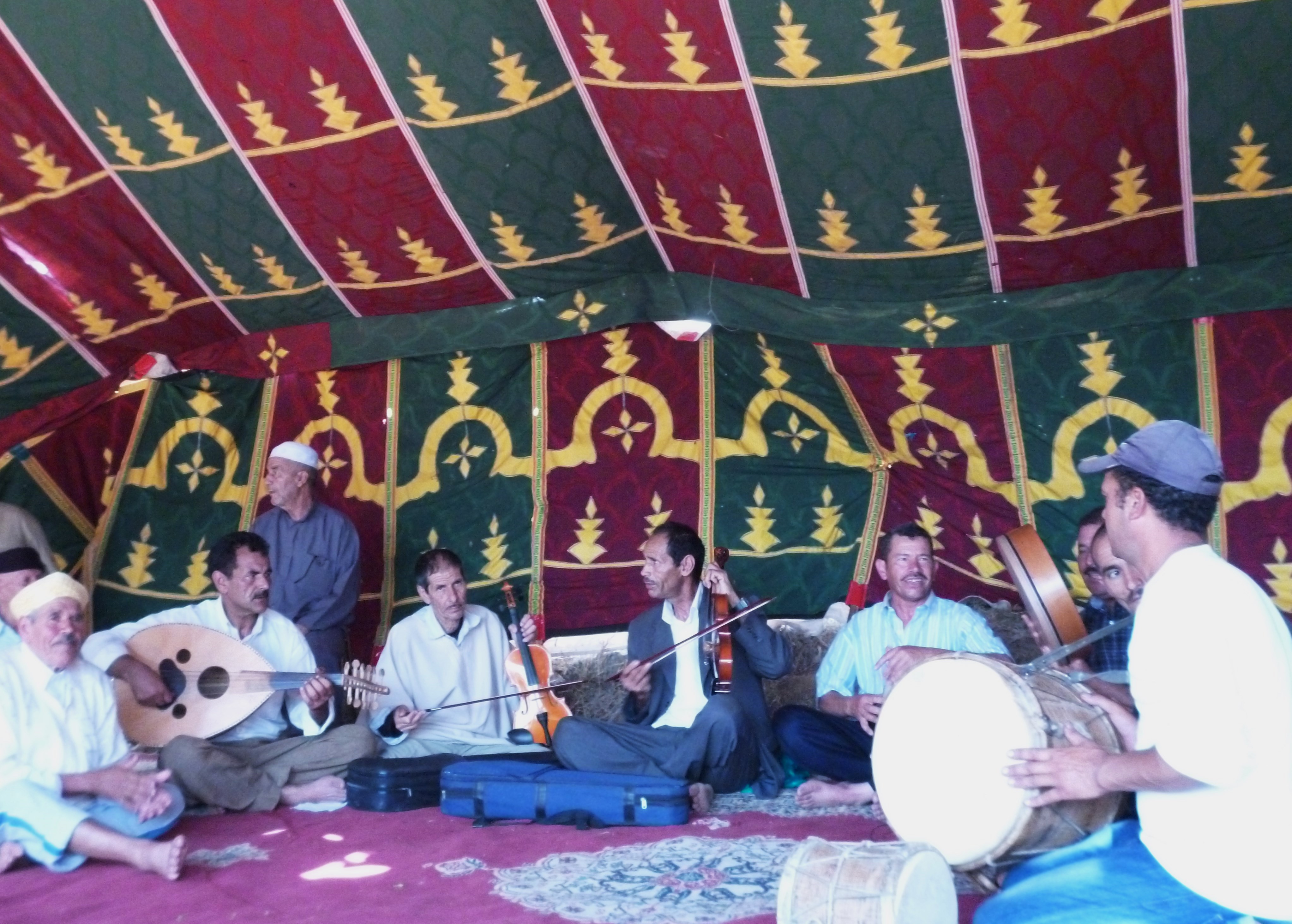 Die Master Musicans während eines Konzerts in Joujouka; Foto: Arian Fariborz