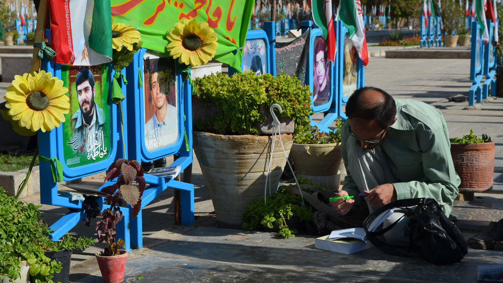 Märtyrer-Friedhof in Iran; Foto: Hartmut Niemann