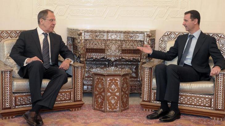 Russian Foreign Minister Sergei Lavrov during a visit to Syrian President Bashar al-Assad in Damascus in February 2012 (photo: dpa/picture-alliance)