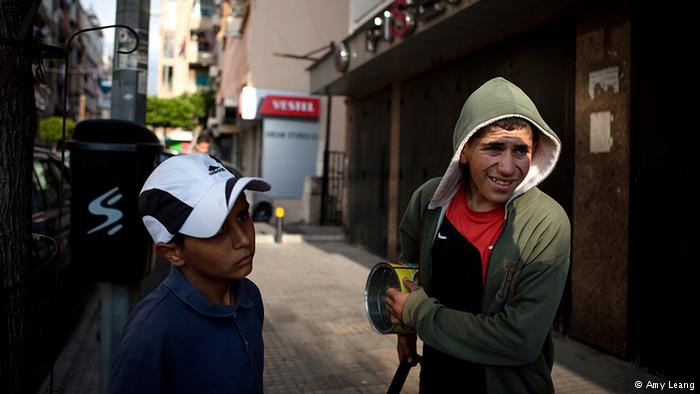 Syrian refugee children on a Beirut street (photo: Amy Leang)