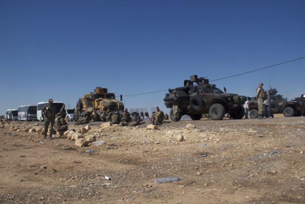 Turkish military checkpoint at the entrance of Yumurtalik (photo: Kiran Nazish)