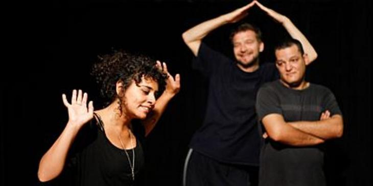 Dancers rehearsing in Studio Emad Eddin (photo: Mostafa Abdel Aty)