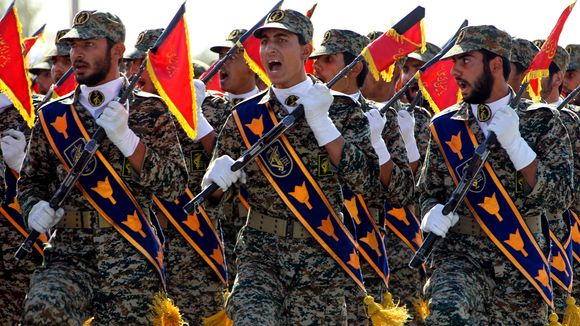 Iranische Revolutionsgardisten bei einer Parade in Teheran; Foto: AFP/Getty Images