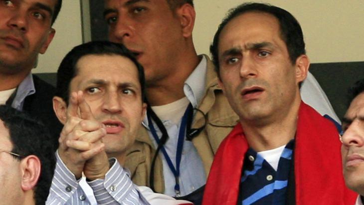 Alaa (left) and Gamal Mubarak (photo: AFP/Getty Images/K. Desouki)