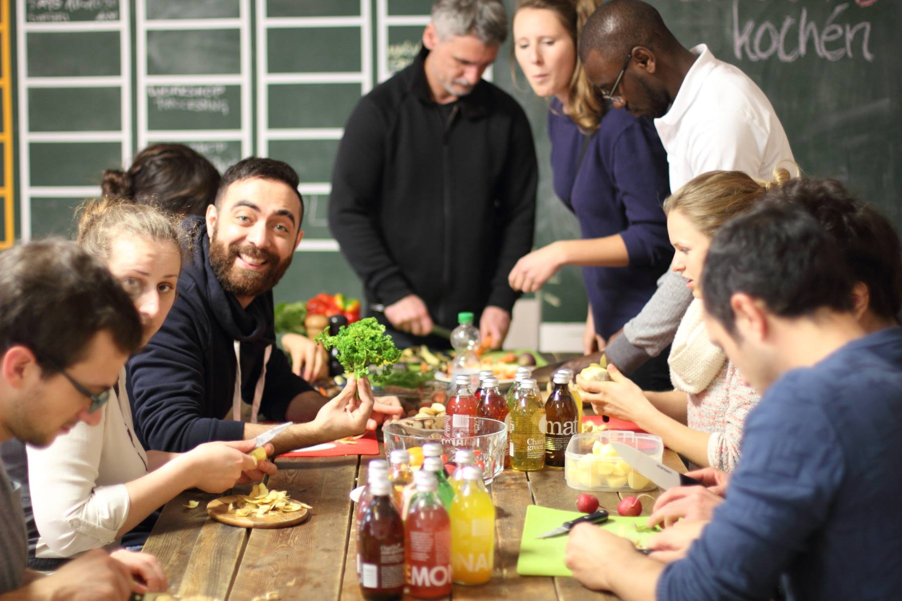 Über den Tellerrand Kochen. Foto: Über den Tellerrand kochen