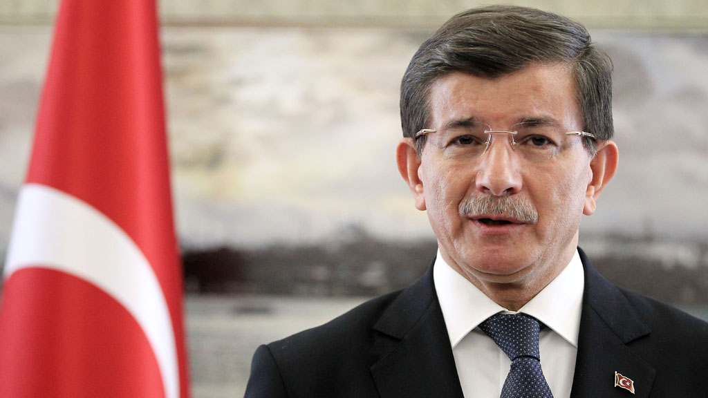 Ahmet Davutoglu  (photo: picture-alliance/AA/Ahmet Dumanli)