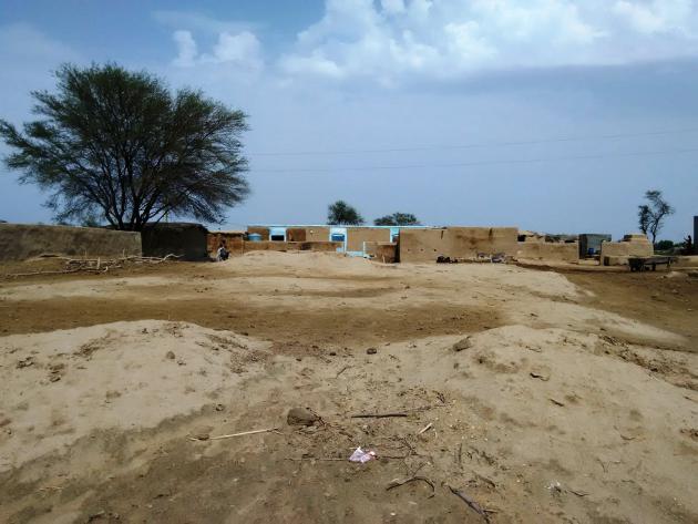 Nomadic community, Cholistan Desert (photo: Usman Mahar)