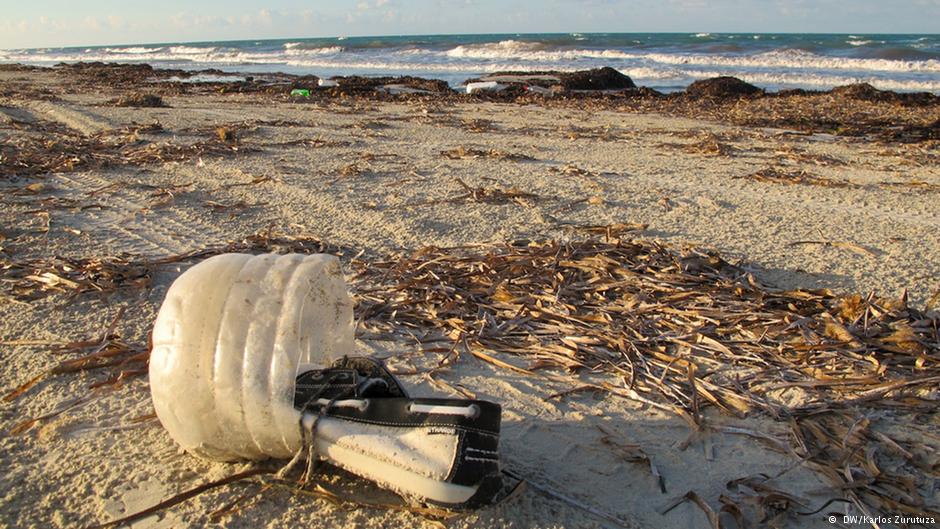 Rubbish on the beach in Zuwara