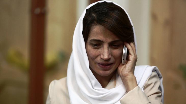 The Iranian human rights activist Nasrin Sotudeh (photo: picture-alliance/abaca/K. Farzaneh)