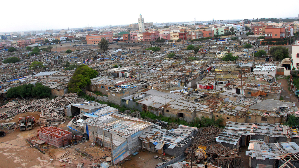 Blick auf ein Bidonville am Stadtrand von Casablanca, Marokko, Foto: picture-alliance/dpa