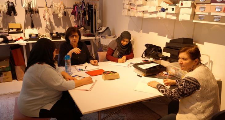 Planning meeting at the ″Rita in Palma″ atelier (photo: Ceyda Nurtsch)