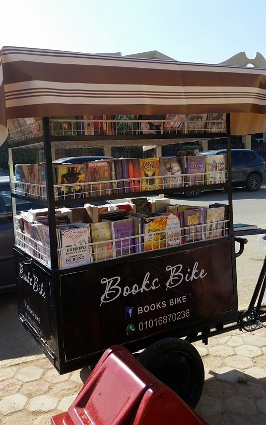 Das Bücherfahrrad von Hadeer Mansour und Mohammad, Quelle: Books Bike Egypt