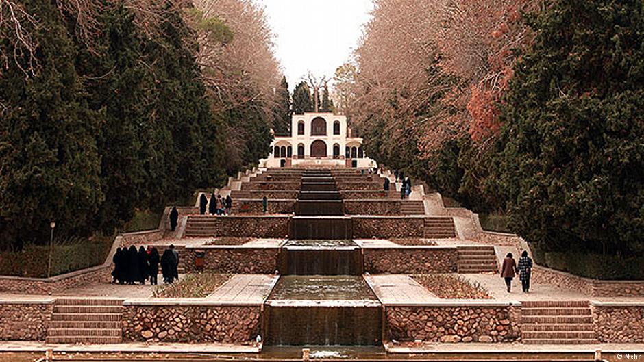 Shazdeh-garden close to Mahan, Kerman (photo: mehr)