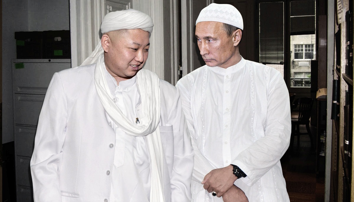 Wladimir Putin und Kim Jong Un gemeinsam im Gewand der Hadschis; Quelle: Agan Harahap/Instagram