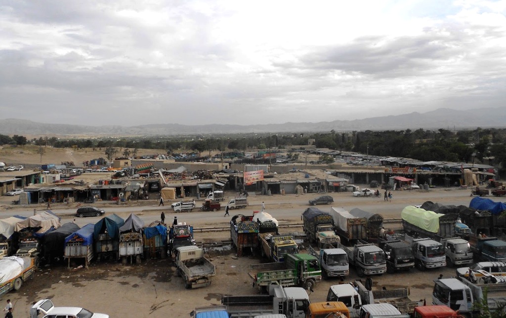 Straßenszene in Khost; Foto: Emran Feroz