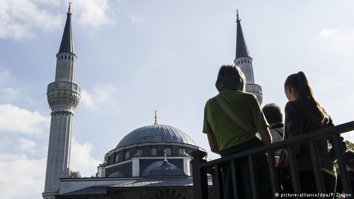 Mosque Open Day in Berlin