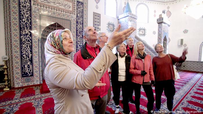 Mosque Open Day in Hurth