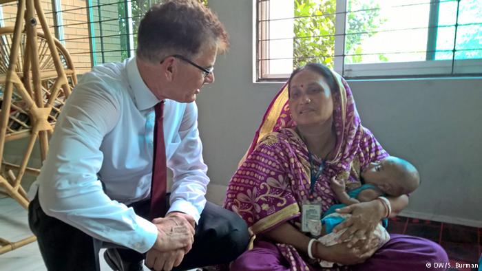 Gerd Muller from German aid for the Bangladesh textile industry