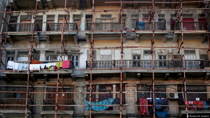 From Raj to architectural riches – crumbling colonial splendour in Karachi (photo: Reuters)