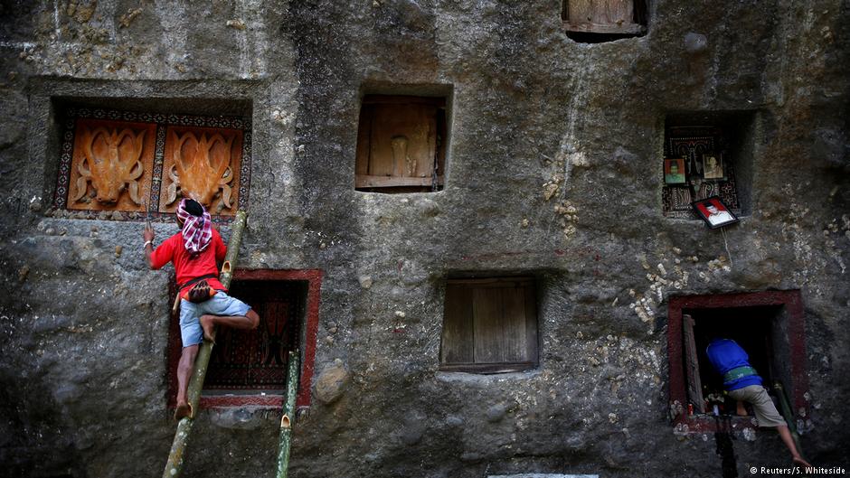 Einwohner von Tana Toraja; Foto: Darren Whiteside/Reuters