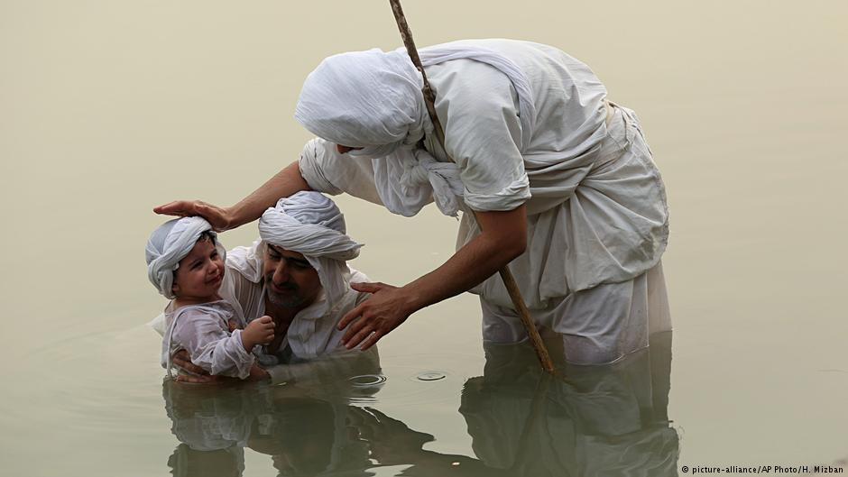 (photo: picture-alliance/AP Photo/H. Mizban)