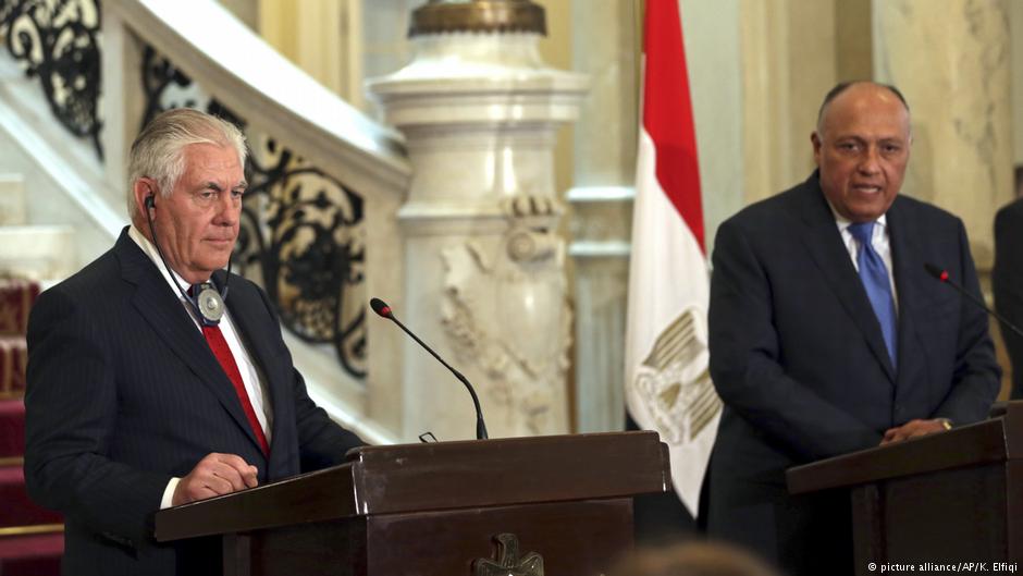 U.S. Secretary of State Rex Tillerson and Sameh Shukri, Egypt’s foreign minister, give a joint press conference on 12.02.2018 (photo: picture alliance/AP/K. Elfiqi)