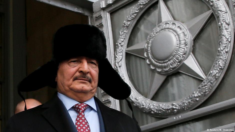 Khalifa Haftar zu Besuch beim russischen Außenminister Sergej Lawrow in Moskau am 29.11.2016; Foto: Reuters