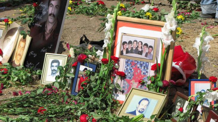 Kharavan cemetery, Iran (photo: IHR) 