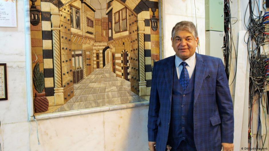 Badr al-Jilawi, hotel owner in Najaf (photo: DW/Judit Neurink)