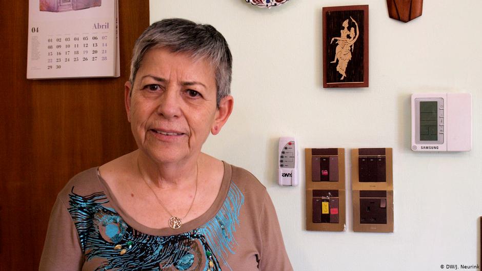 Amal Association head Hanaa Edwar in her office in Baghdad (photo: DW/Judit Neurink)