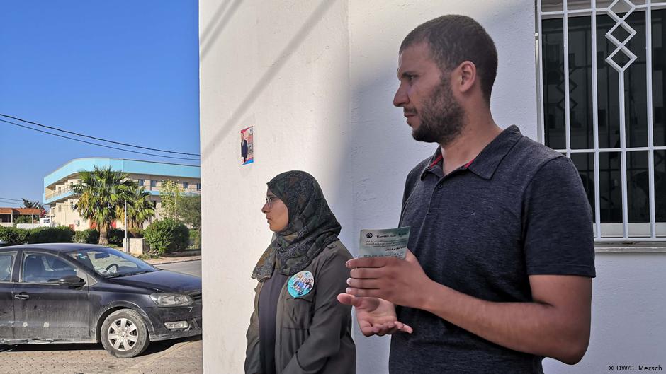 Amenallah Jaouhari am 27.09. in Denden, Manouba, Tunesien; Foto: Sarah Mersch/DW