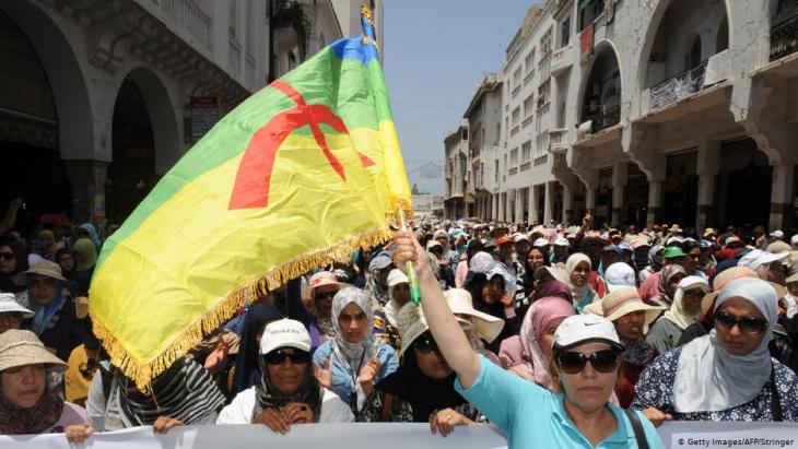 صورة رمزية للعلاقة بين الجامعة العربية وتركيا