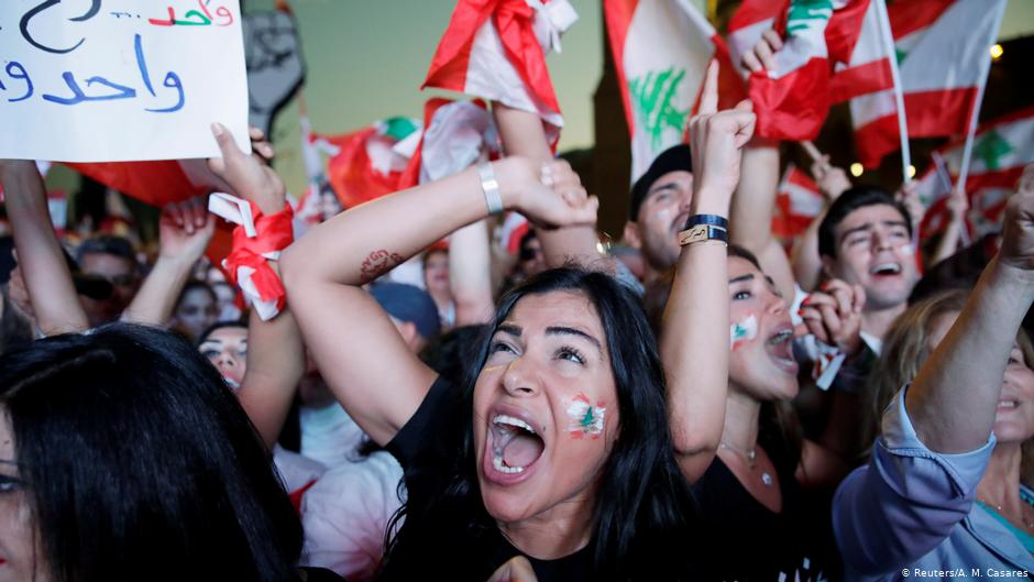 Anti-Regierungsproteste in Beirut; Foto: Reuters/A.M.Casares