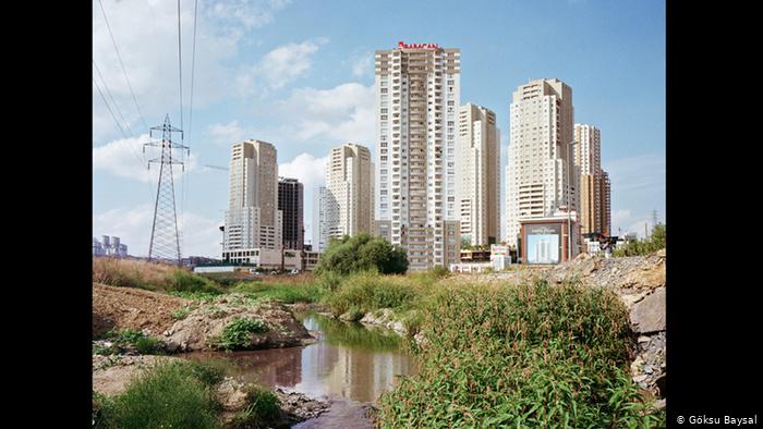 High-rise buildings in Istanbul (photo: Goksu Baysal)