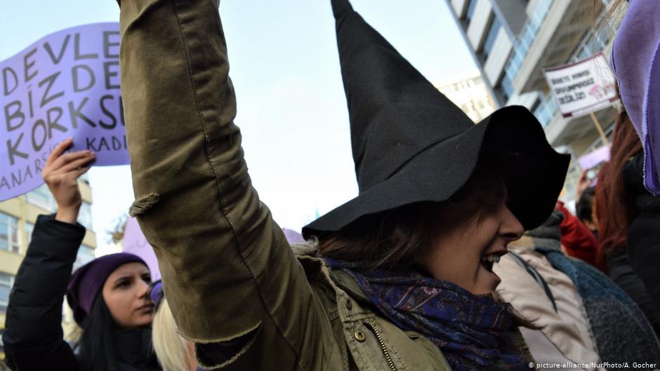 Demo gegen häusliche Gewalt in Ankara, Türkei; Foto: picture-alliance/Nur Photo/A.Gocher