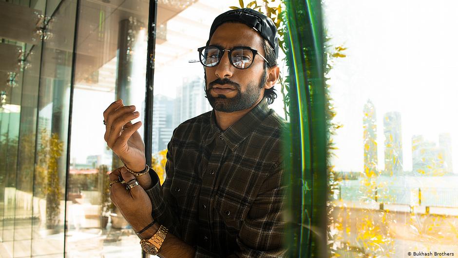 Emirati talk show host Anas Bukhash in Dubai (photo: Bukhash Brothers)