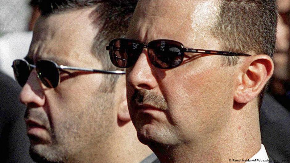 Söhne des früheren Präsidenten Hafez al-Assad, Maher (links) und Bashar, heute amtierender syrischer Präsident, 13.06.2000 in Damaskus; Foto: Ramzi Haidar/AFP