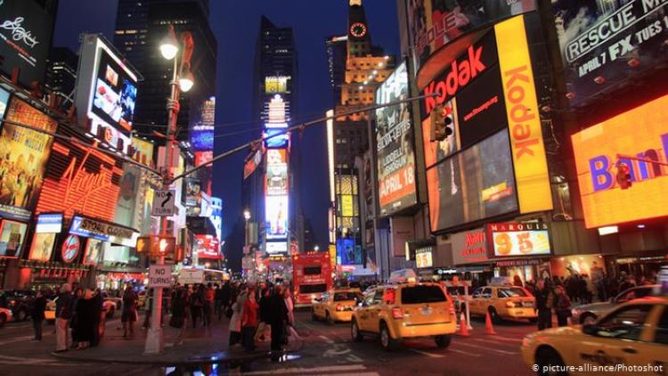 Times Square in downtown New York (photo: picture-alliance/photoshot)