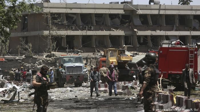 Terror attack on the German Embassy in Kabul in May 2017 (photo: picture-alliance/AP Photo/P. Gul)