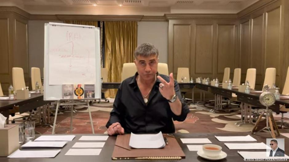 A mafia godfather Sedat Peker gives insights into the deep state (source: REİS SEDAT PEKER/Youtube)