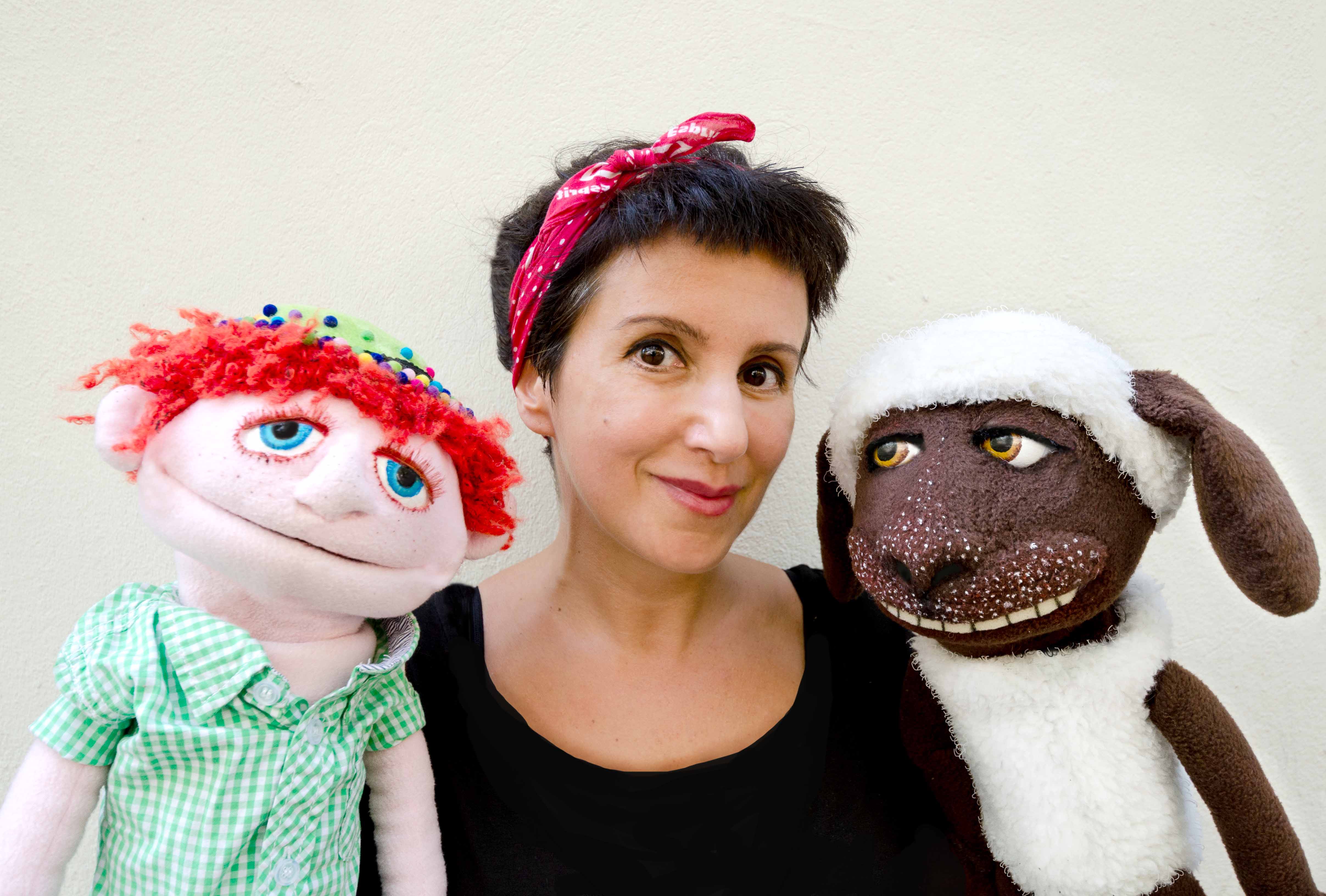 Tripp und ihr Puppentheater "Bubales"; Quelle: www.bubales.de