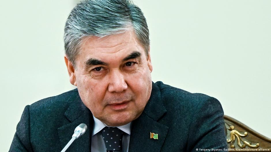 قربان قولي بردي محمدوف البالغ من العمر 64 عاماً الذي تولي رئاسة تركمانستان لِـ 15 عاماً. Turkmenistans Präsident Gurbanguly Berdymukhamedov Foto Picture Alliance