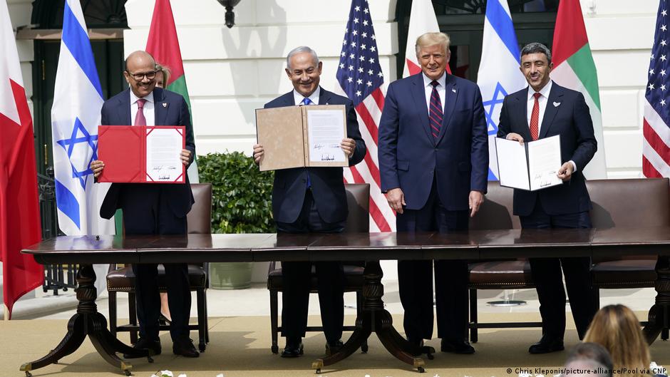 توقيع اتفاقيات إبراهيم (أبراهام) في صيف عام 2020. Unterzeichnung der Abraham Accords; Foto: Chris Kleponis/picture-alliance/Pool via CNP