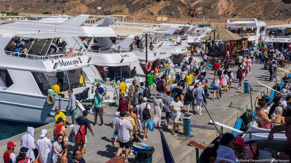 Russische Touristen im ägyptischen Badeort Sharm El-Sheikh am Roten Meer (Foto: AFP/Getty Images)