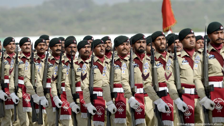 Militärparade in Islamabad, Pakistan, im März 2022 (Foto: Xinhua/picture-alliance)